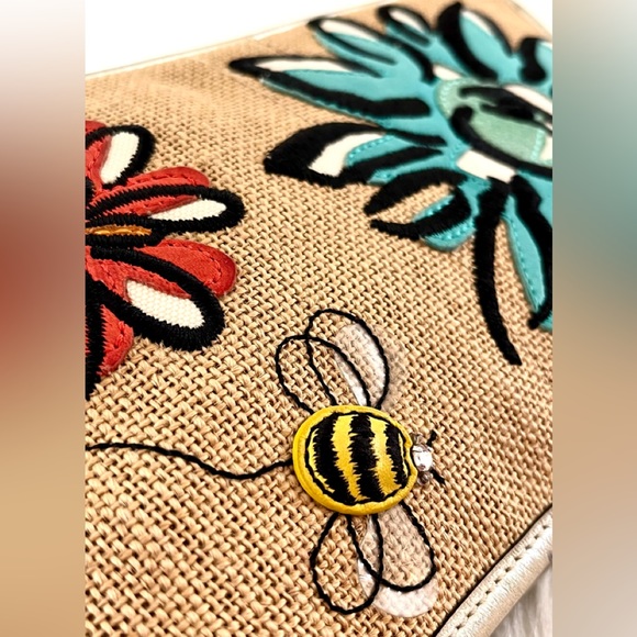 EUC Coach Bee Flower Bag - Picture 7 of 15
